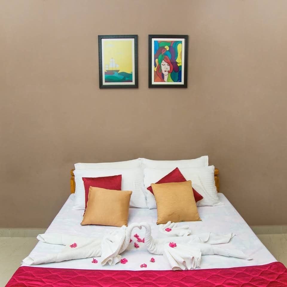 Hotels and Rooms in Perumbakkam, hotels in perumbakkam, veg hotels in perumbakkam, hotels in perumbakkam chennai, hotels near perumbakkam, veg restaurants in perumbakkam, veg restaurants in perungudi, veg hotels in guduvanchery, veg hotels in kundrathur, veg hotel in medavakkam, veg restaurants near perumbakkam, veg restaurants in urapakkam, budget hotels near perumbakkam, hotels near global hospital perumbakkam chennai